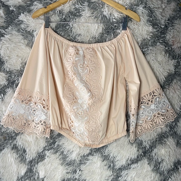 Express Womens Cropped Blouse Lace Trim Cream Boho Bell Sleeves,Size M - Picture 1 of 8